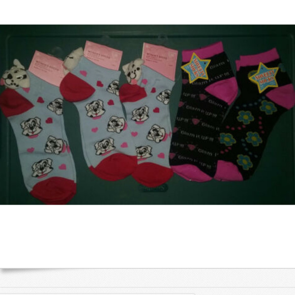Accessories - 5 New Pairs Women's Low Cut Socks Fits Size 9-11